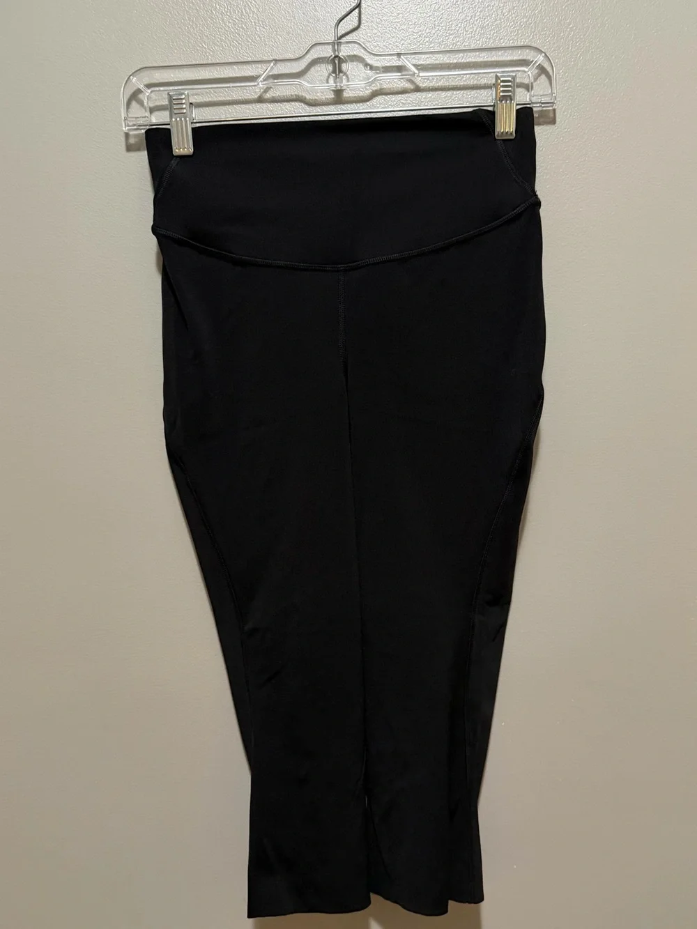 Lululemon base pace high rise crop (17") - Picture 3 of 4